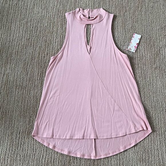 Wild Pearl Pink High Neck with Keyhole Blouse - Picture 1 of 8